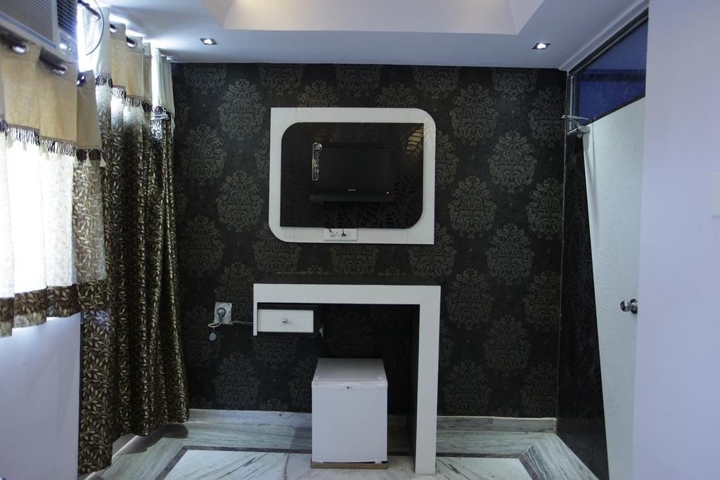 Akash Continental Hotel Rishīkesh Habitación foto